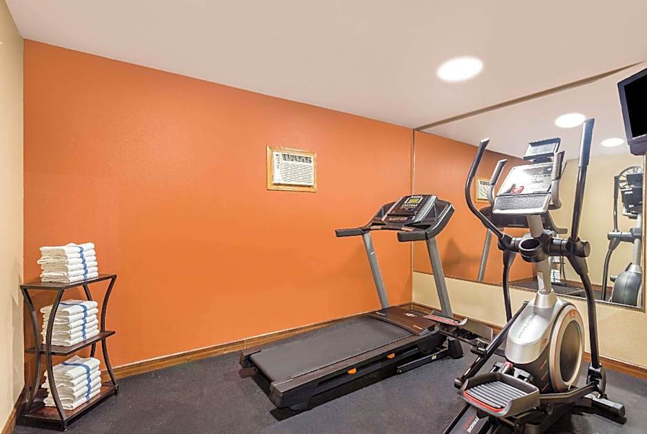 AmericInn by Wyndham Boscobel