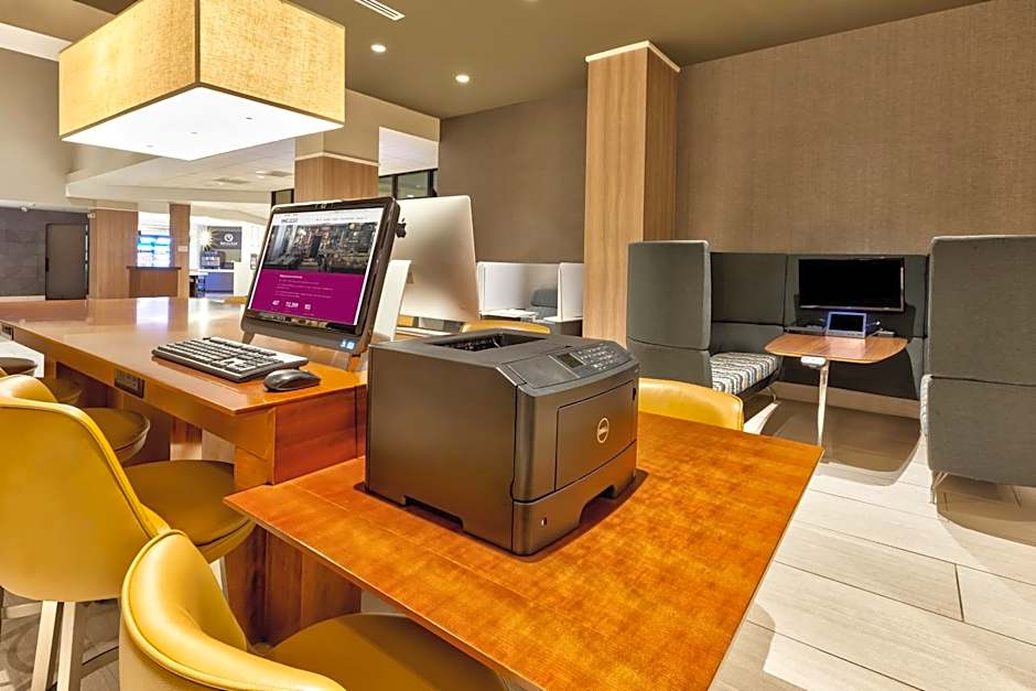 Crowne Plaza Dulles Airport By IHG