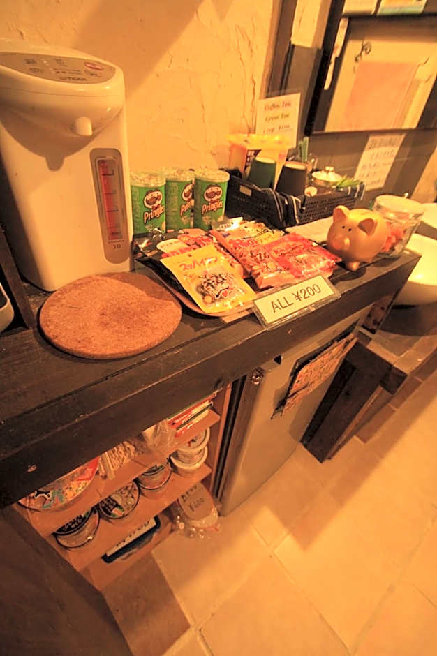 Taketomijima Guesthouse and je Taime