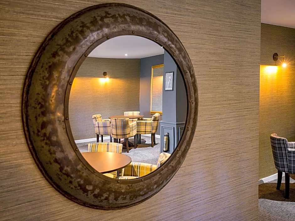 The Bridge House; BW Signature Collection