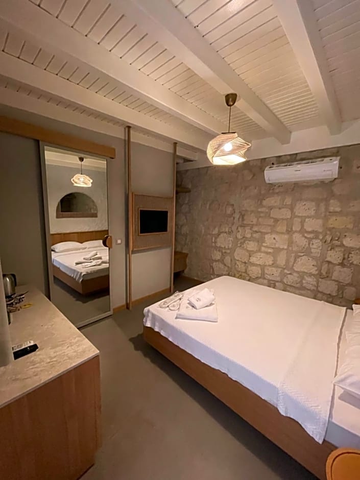Monk Hotel Alaçatı