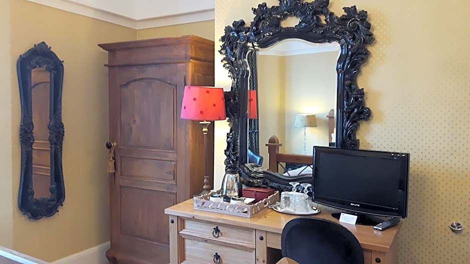 The Ambassador Townhouse