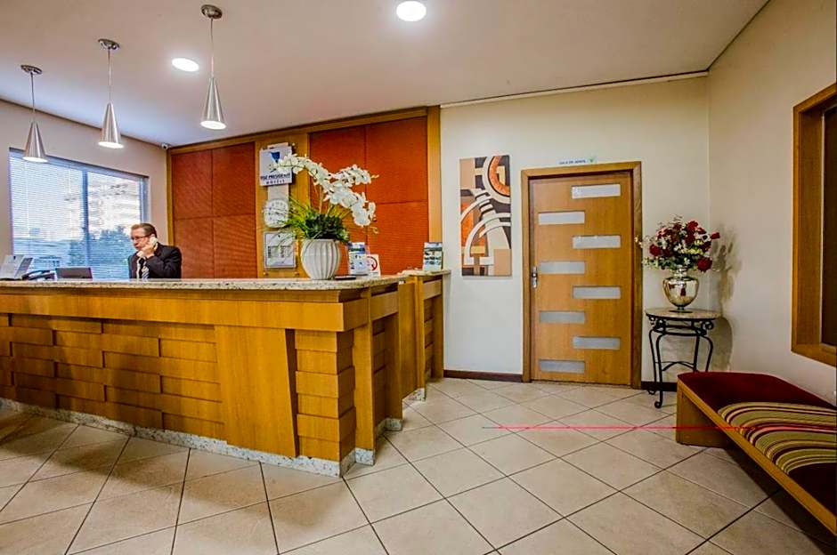 Foz Presidente Economic Hotel