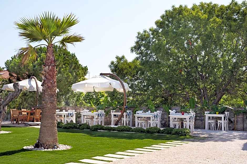 Armel Alacatı Konaklama