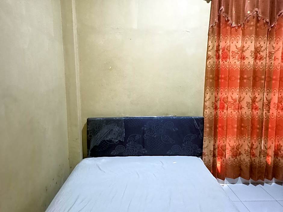 OYO 93073 Penginapan 69