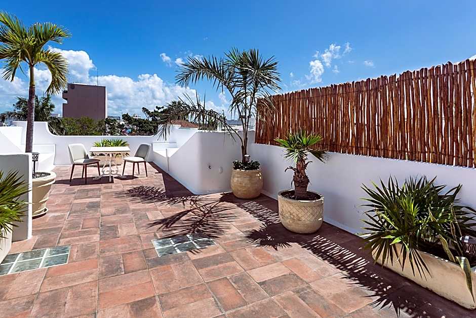 Fabiola Condo Hotel