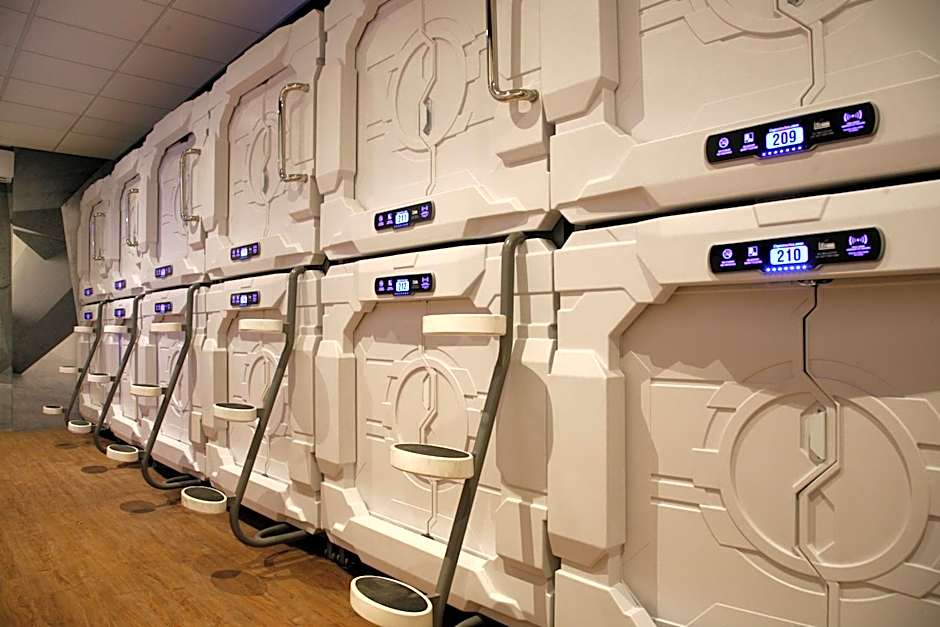 izZzleep Aeropuerto Terminal 2