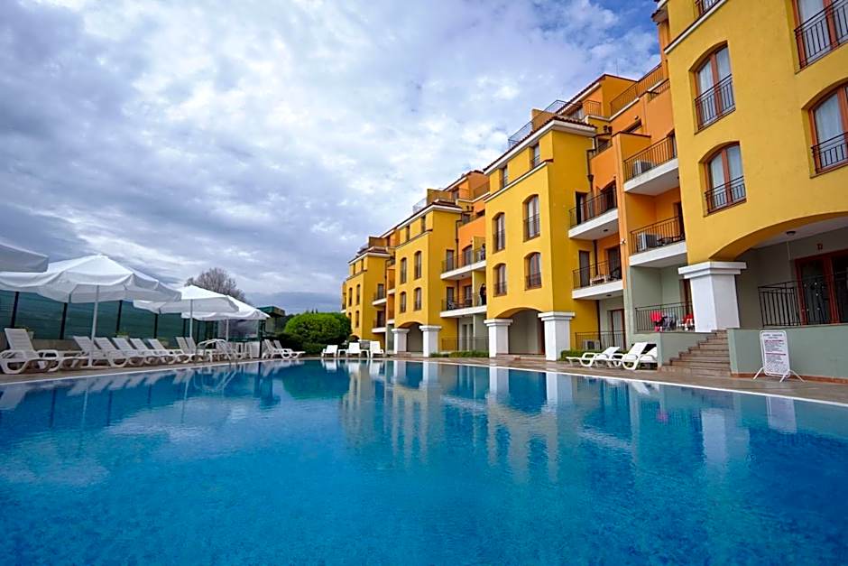 Serena Residence Aparthotel