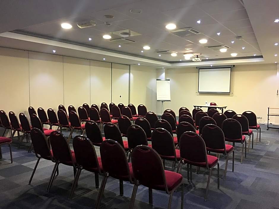 Campanile Marne la Vallée - Bussy Saint-Georges