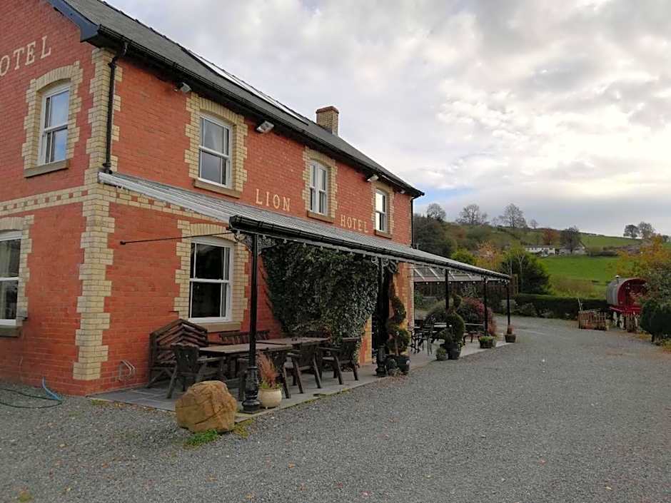 Lion Hotel