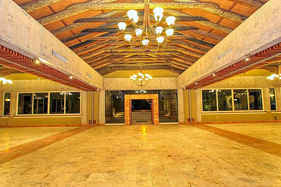 Hotel Ciudad Real Palenque