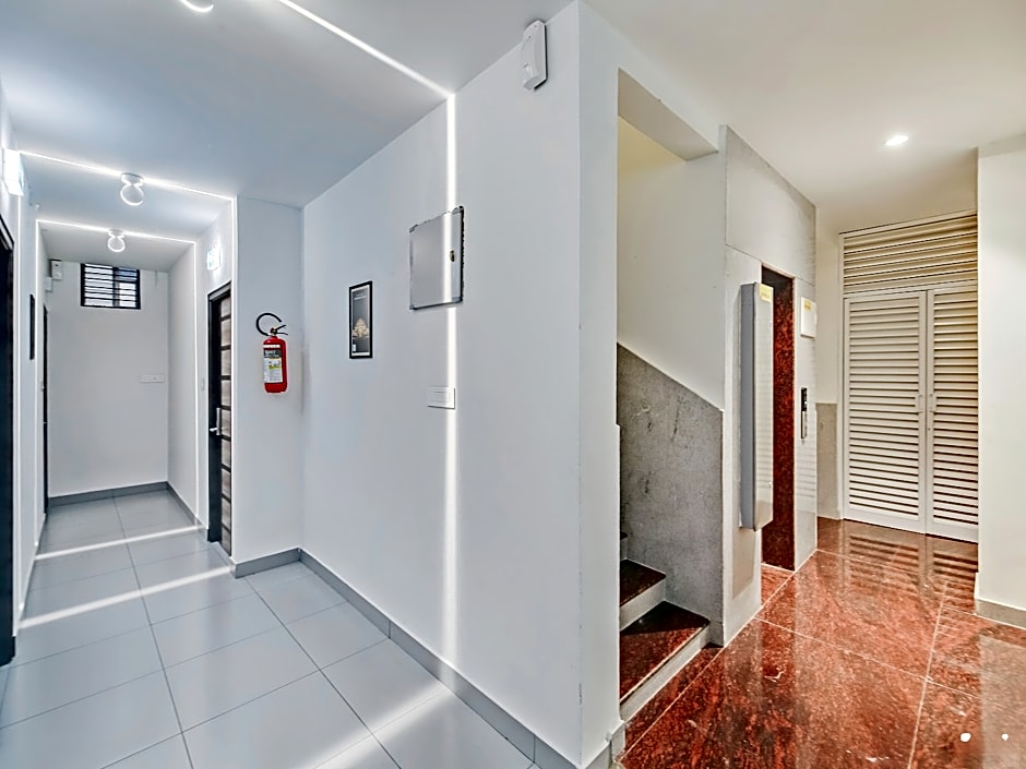 Vihaari 24 Business Hotel