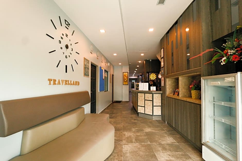 Travelland Hotel