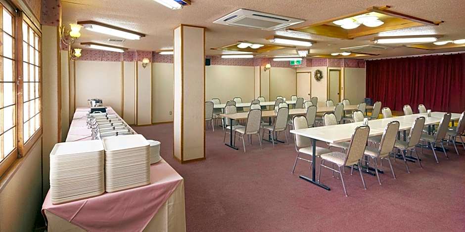 Okinawa Sunplaza Hotel