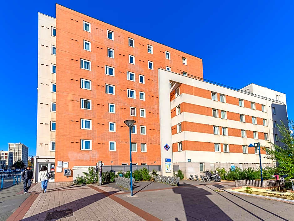 Séjours & Affaires Pantin Charles De Gaulle