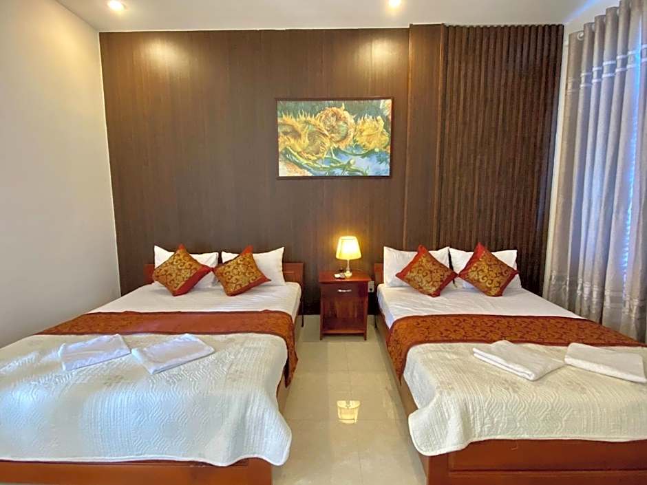 Hoàng Ngân Hotel