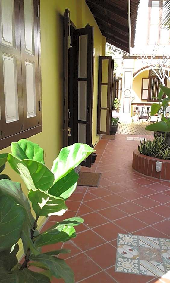 Casugria Dutch Residence 1810