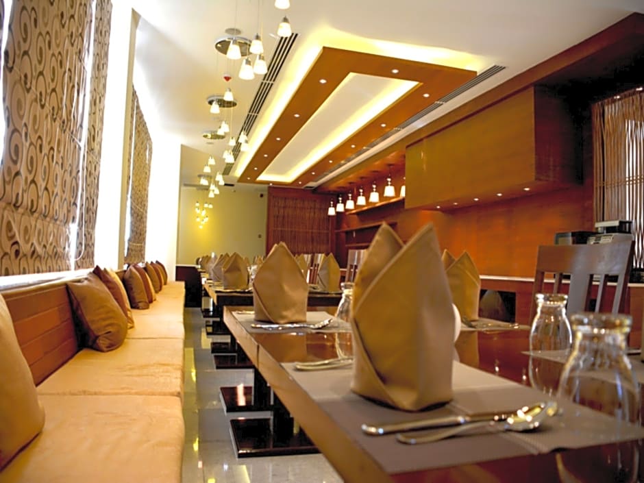 Eastern Palace Hotel