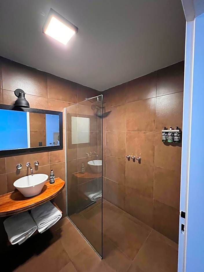 5411 Soho Hotel