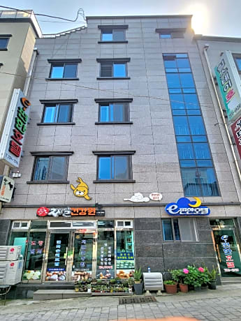 eCozy Hotel