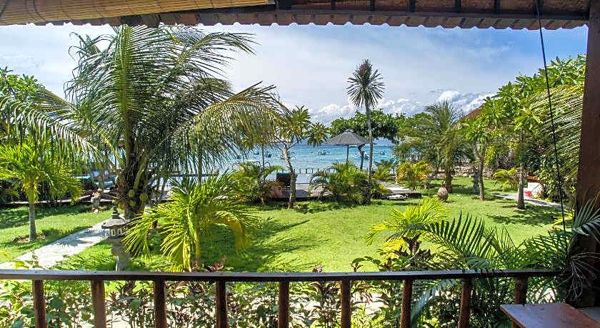 D'Muncuk Huts Lembongan