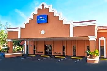 Baymont by Wyndham Lake City