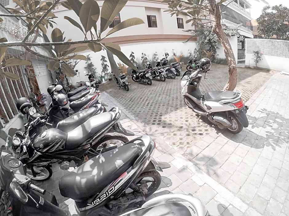 Hotel Palm Garden Kuta