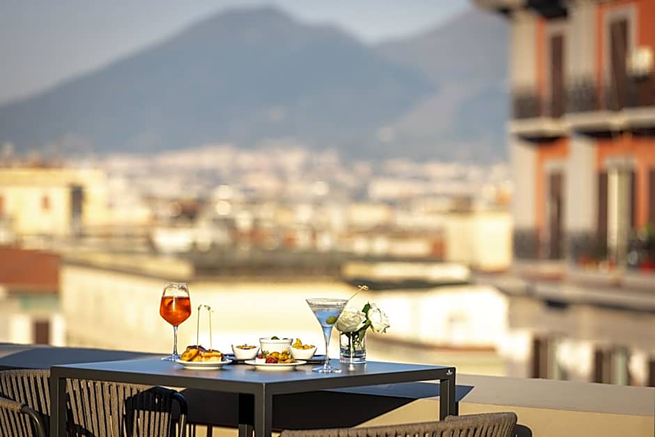 UNA HOTELS Napoli