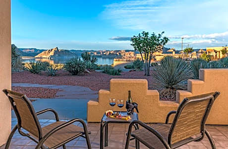 Lake Powell Resort