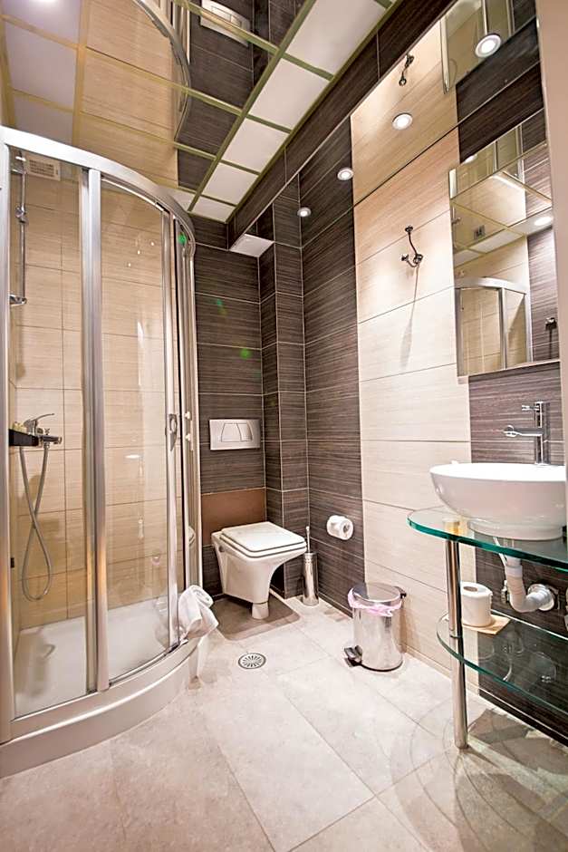 Comfy Boutique Hotel