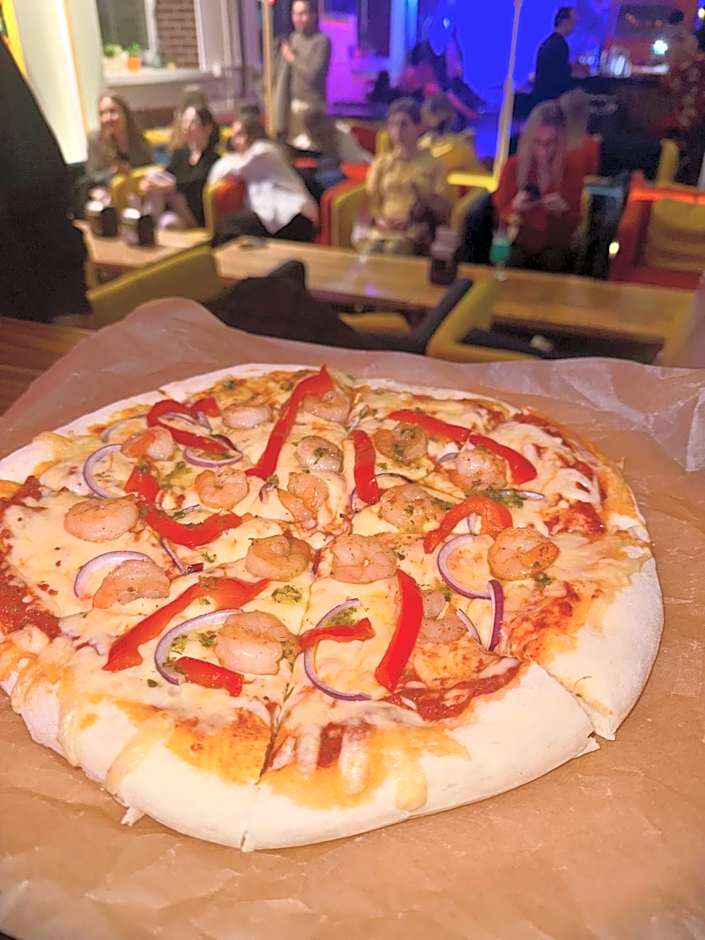 Tiki Taka Hostel & Pub