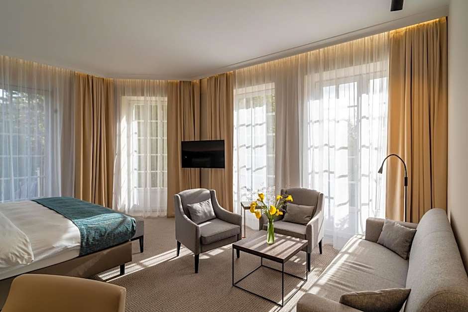 PK Parkhotel Kurhaus