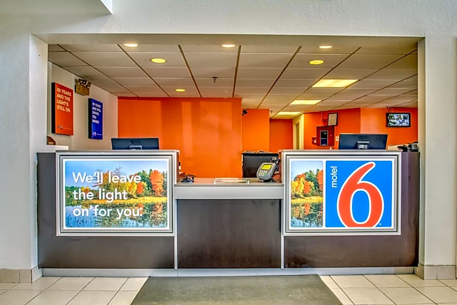 Motel 6 Buffalo - Amherst