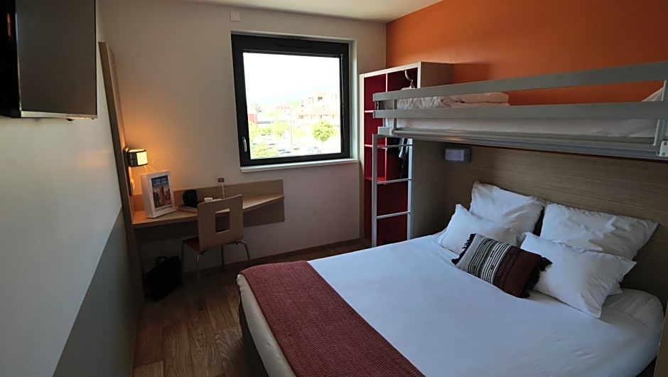 Oneloft HOTEL
