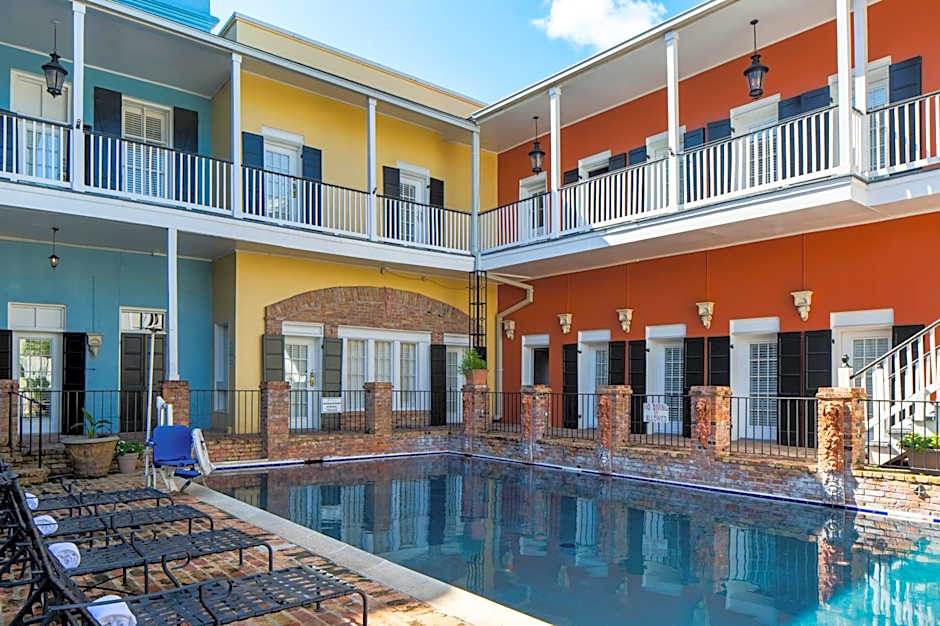 New Orleans Courtyard Hotel by the French Quarter