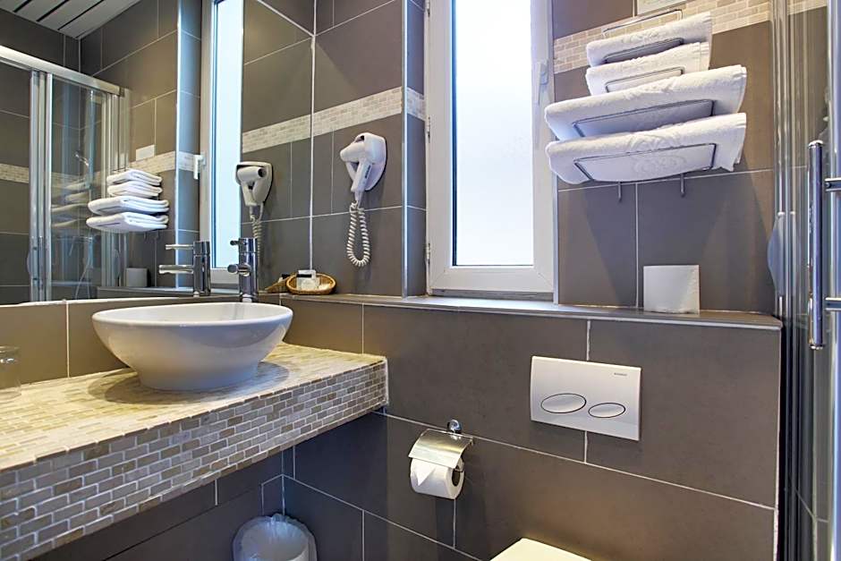 Hôtel LUX PICPUS