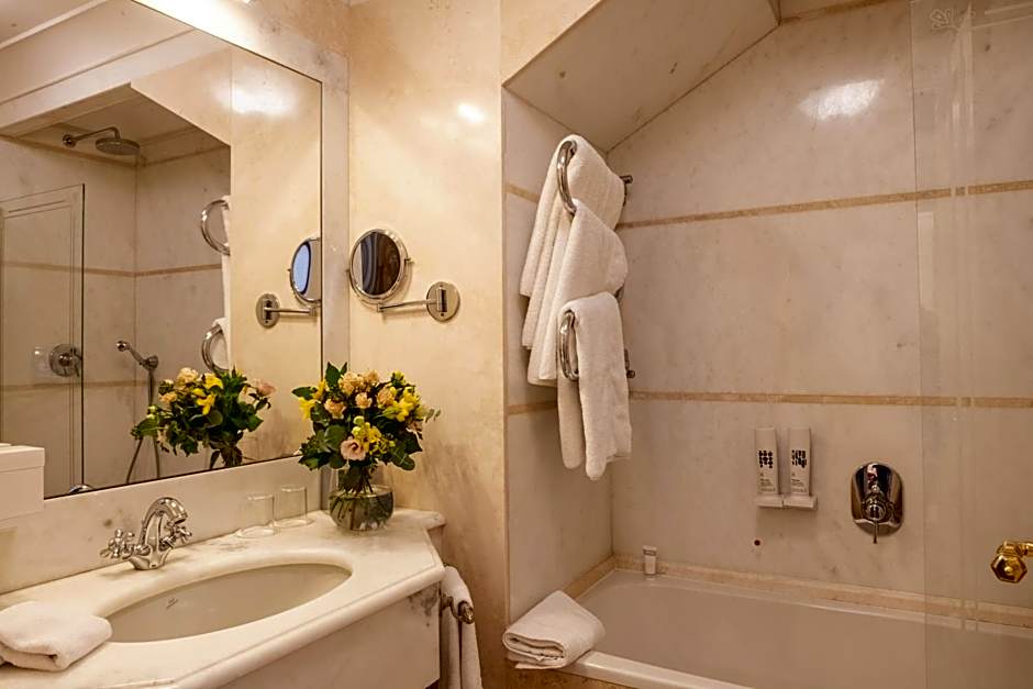 Grand Hotel Continental Siena - Starhotels Collezione