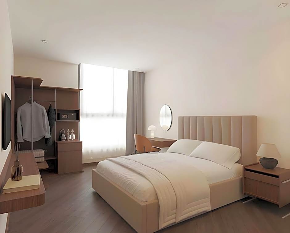 Len Hotel