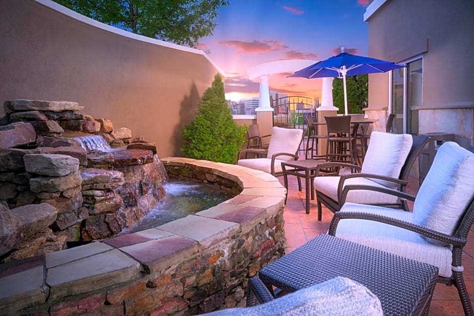 Holiday Inn Express Hotel & Suites Chattanooga Downtown By IHG