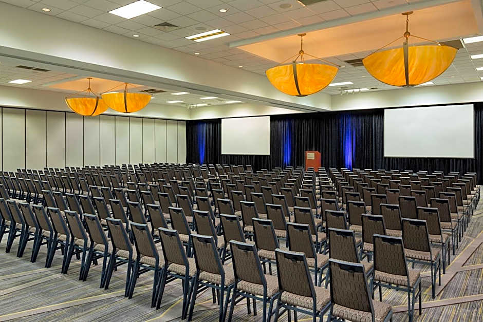 Sheraton West Des Moines Hotel