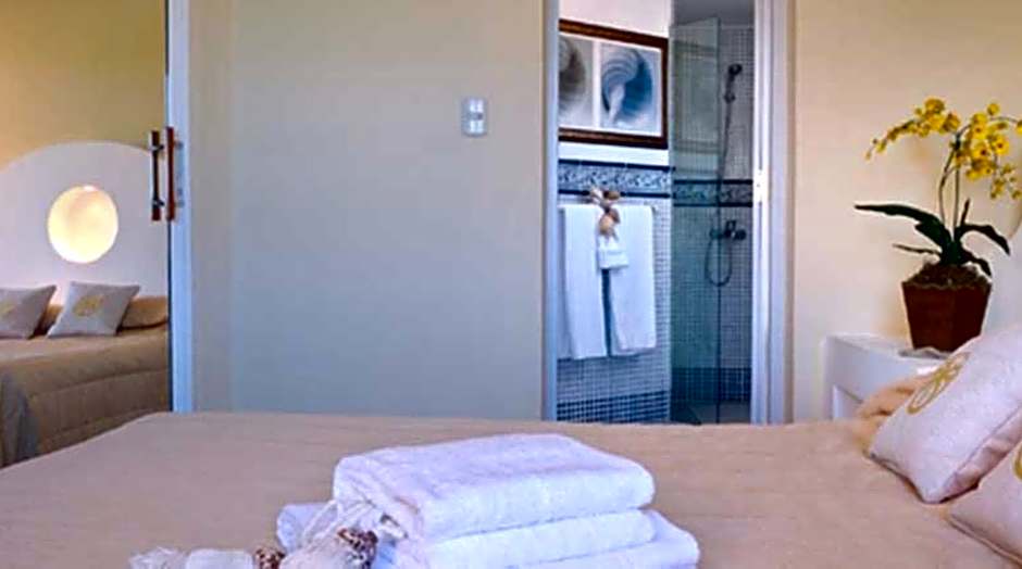 Lifestyle Crown Residence Suites