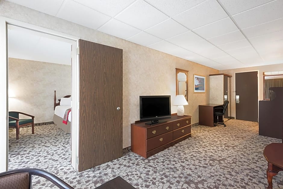 Ramada Plaza by Wyndham Portland