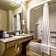 Quality Suites New Iberia