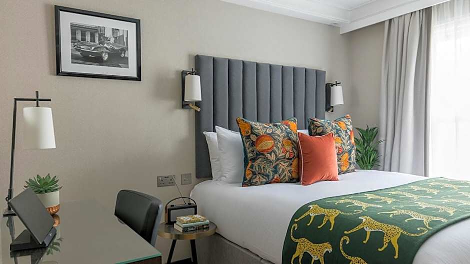 The Selwyn, Richmond