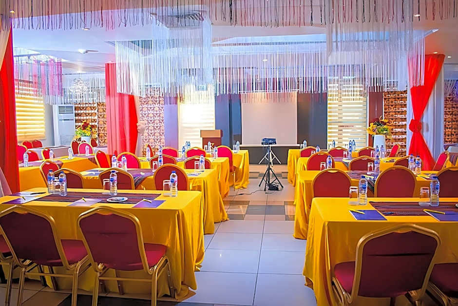 Golden Tulip Garden City Hotel - Rivotel