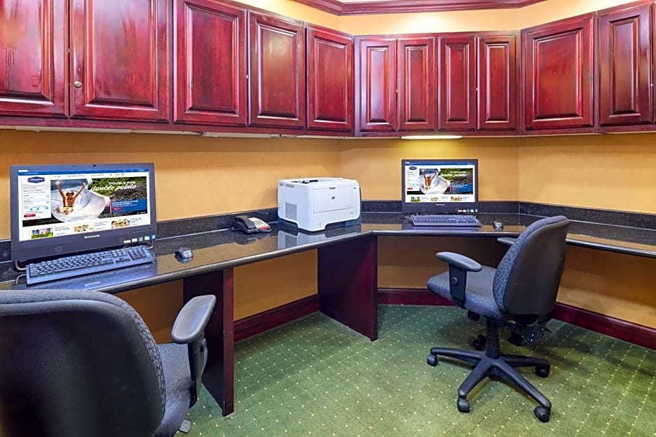 Hampton Inn & Suites Austin South Buda