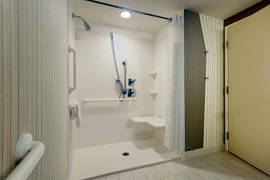 Courtyard by Marriott Dallas Midlothian at Midlothian Conference Center