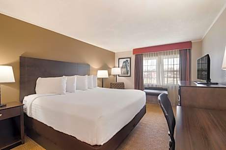 King Bed A