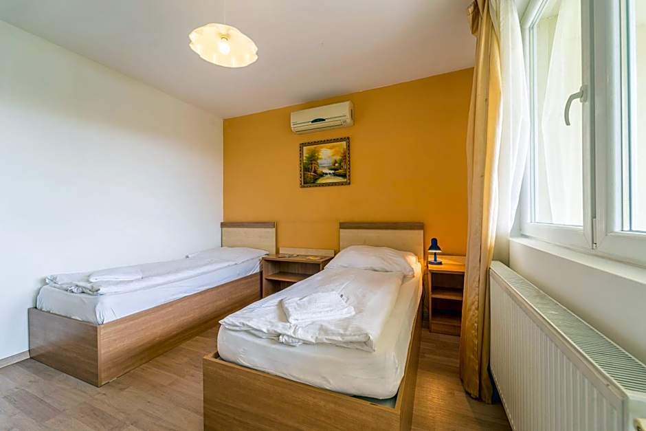 Silver Hotel Budapest City Center