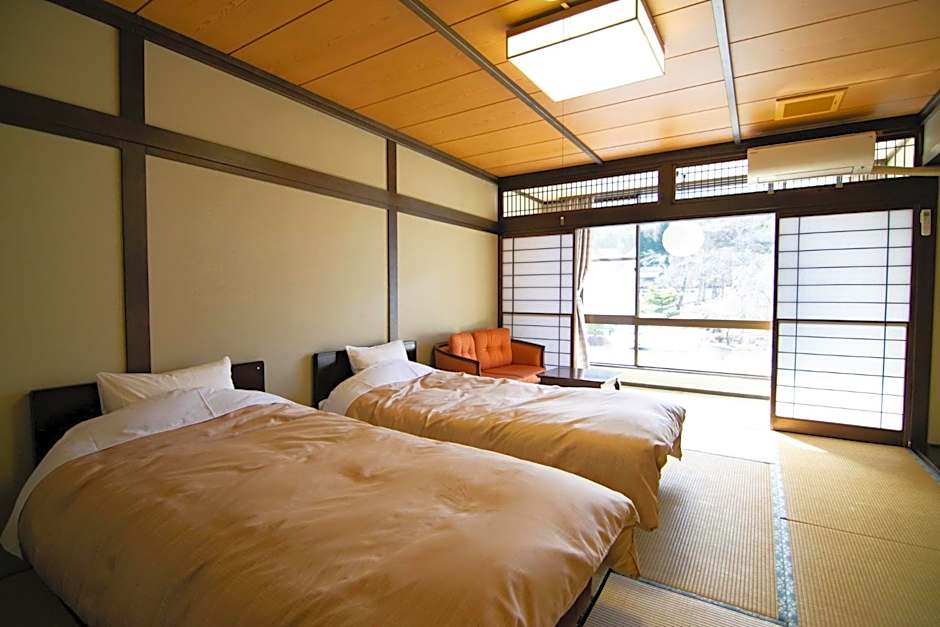 Photo 1 of 3 of 2 Beds, Mountain View